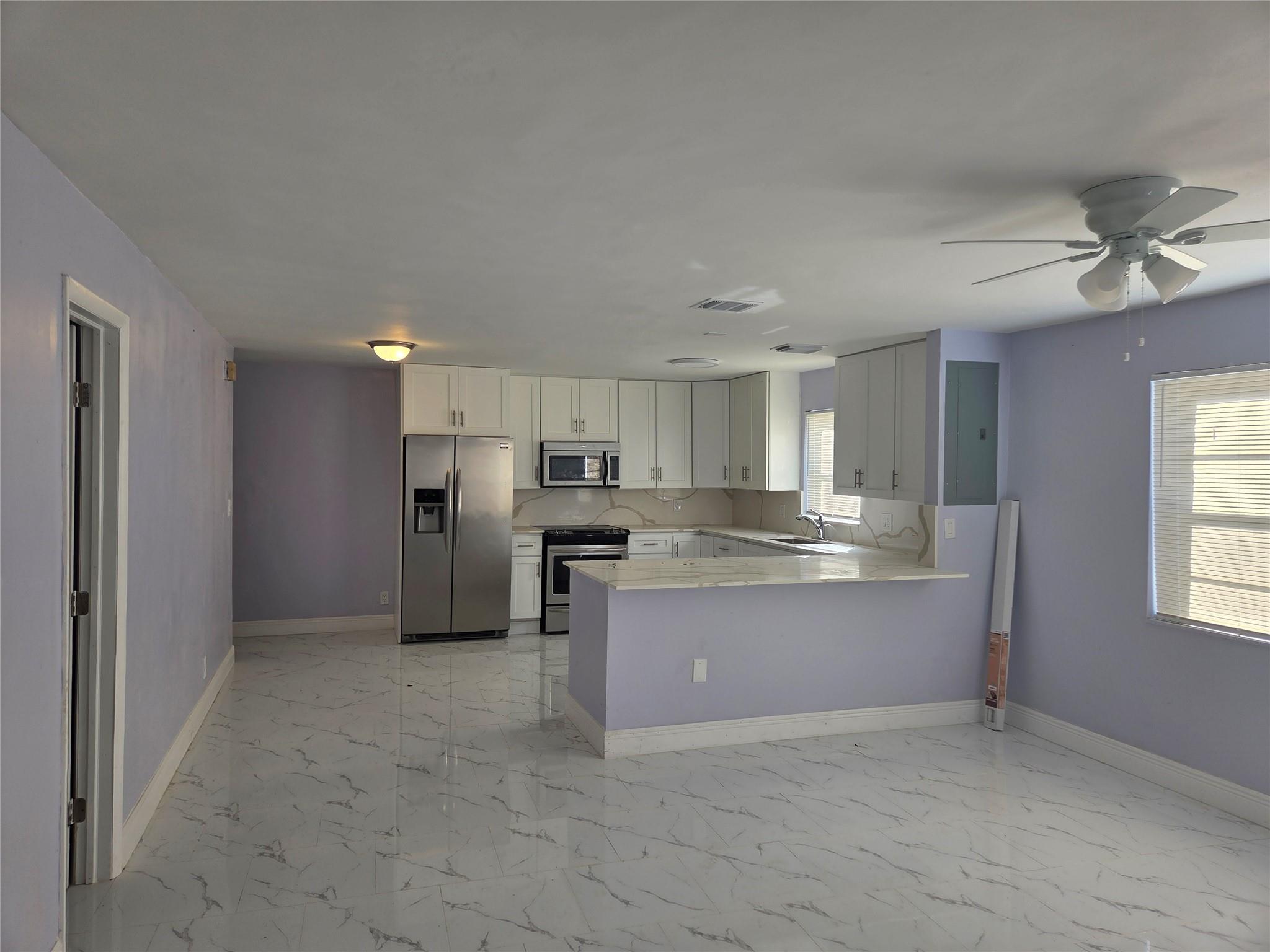 LAUDERDALE NORTH PARK - Residential