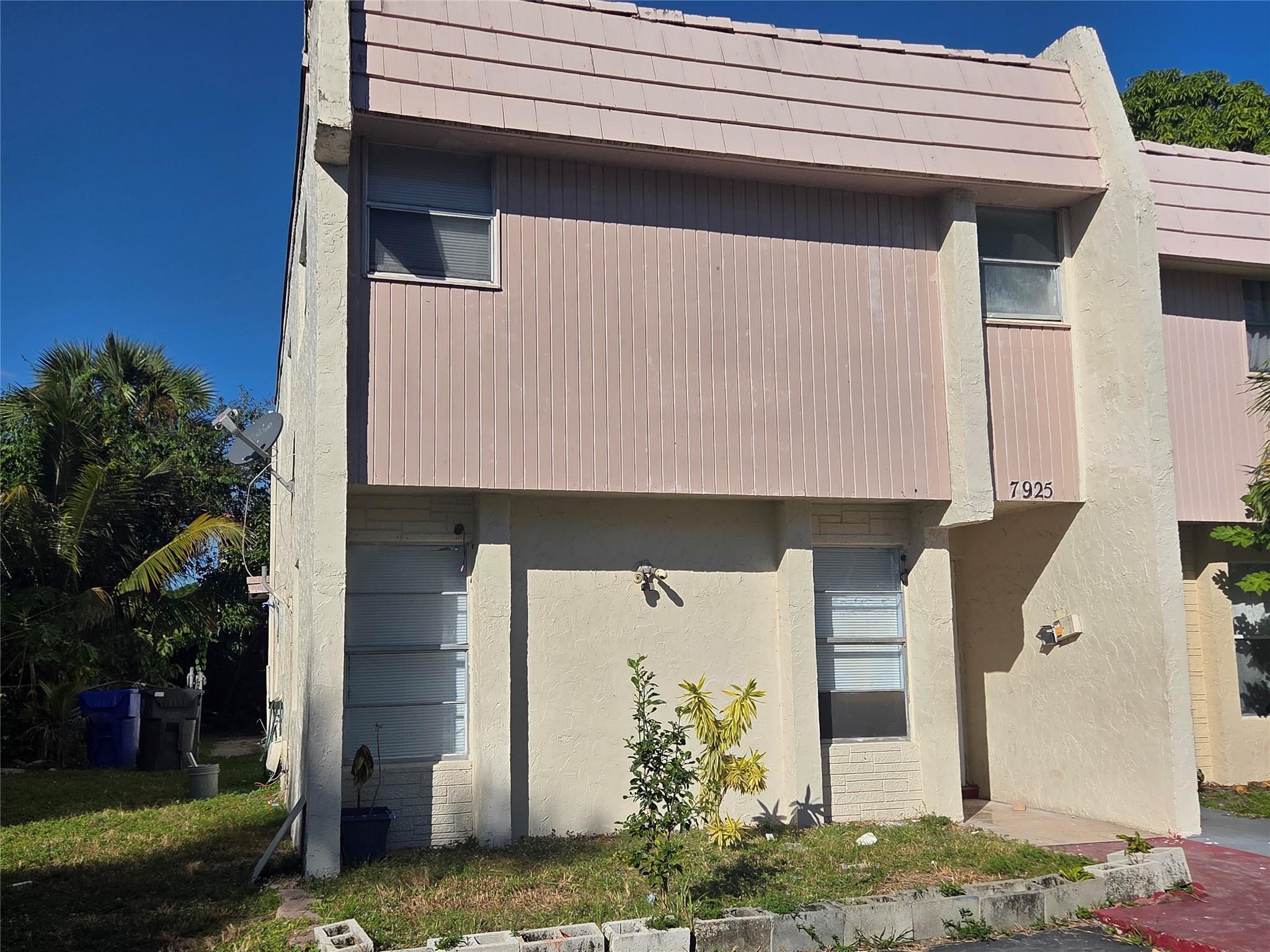 LAUDERDALE NORTH PARK - Residential