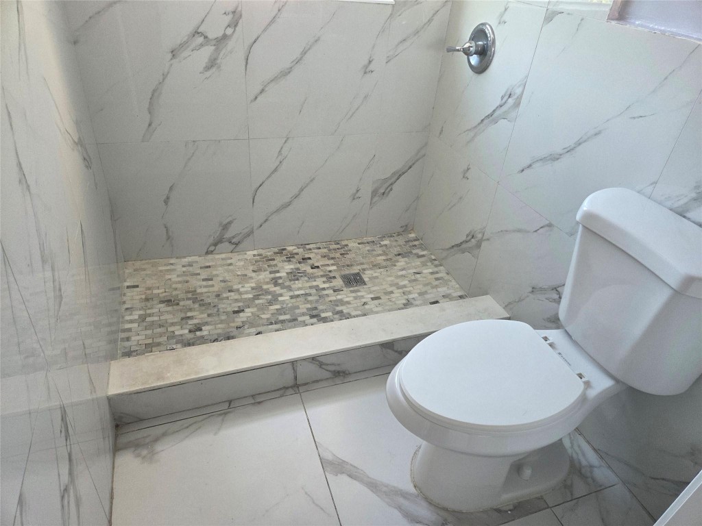 LAUDERDALE NORTH PARK - Residential