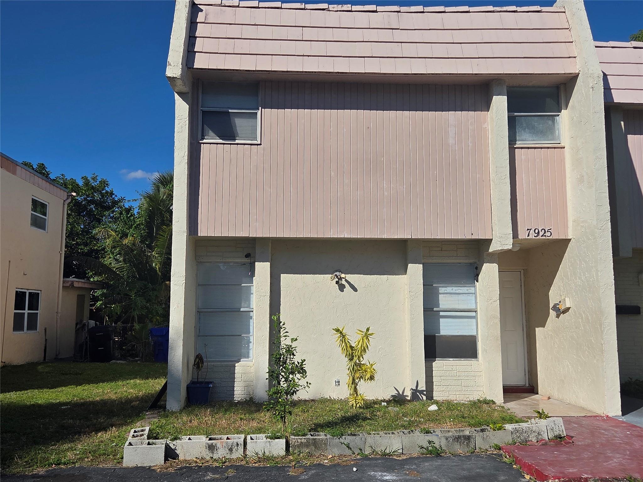 LAUDERDALE NORTH PARK - Residential