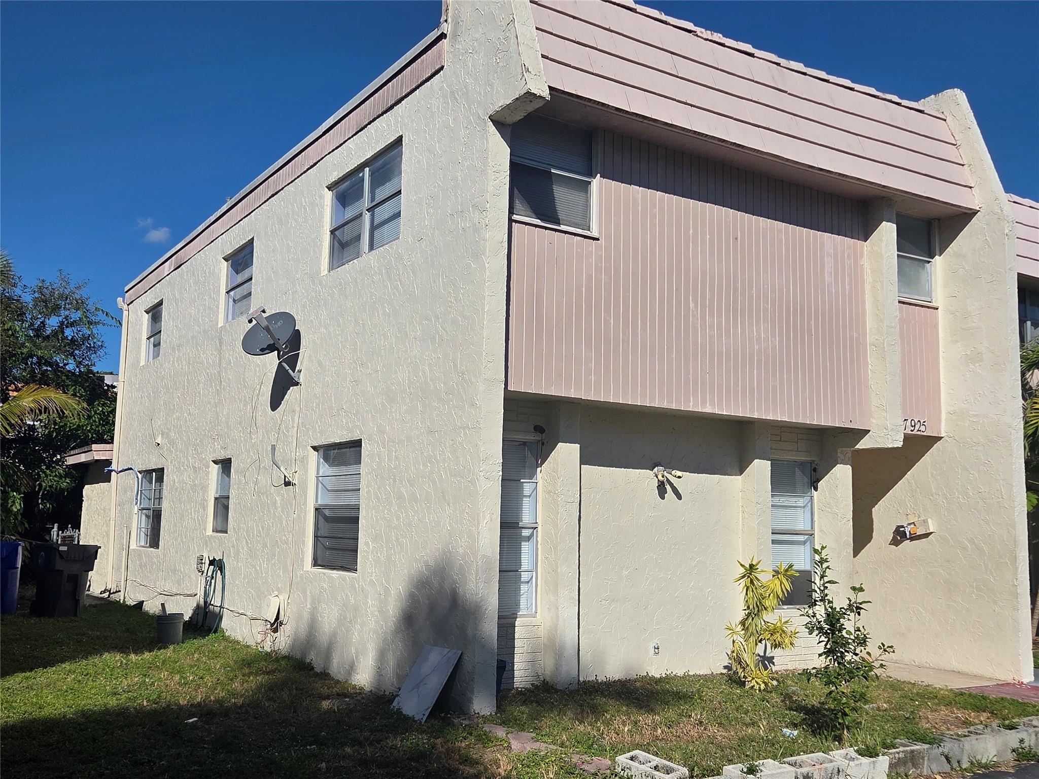 LAUDERDALE NORTH PARK - Residential