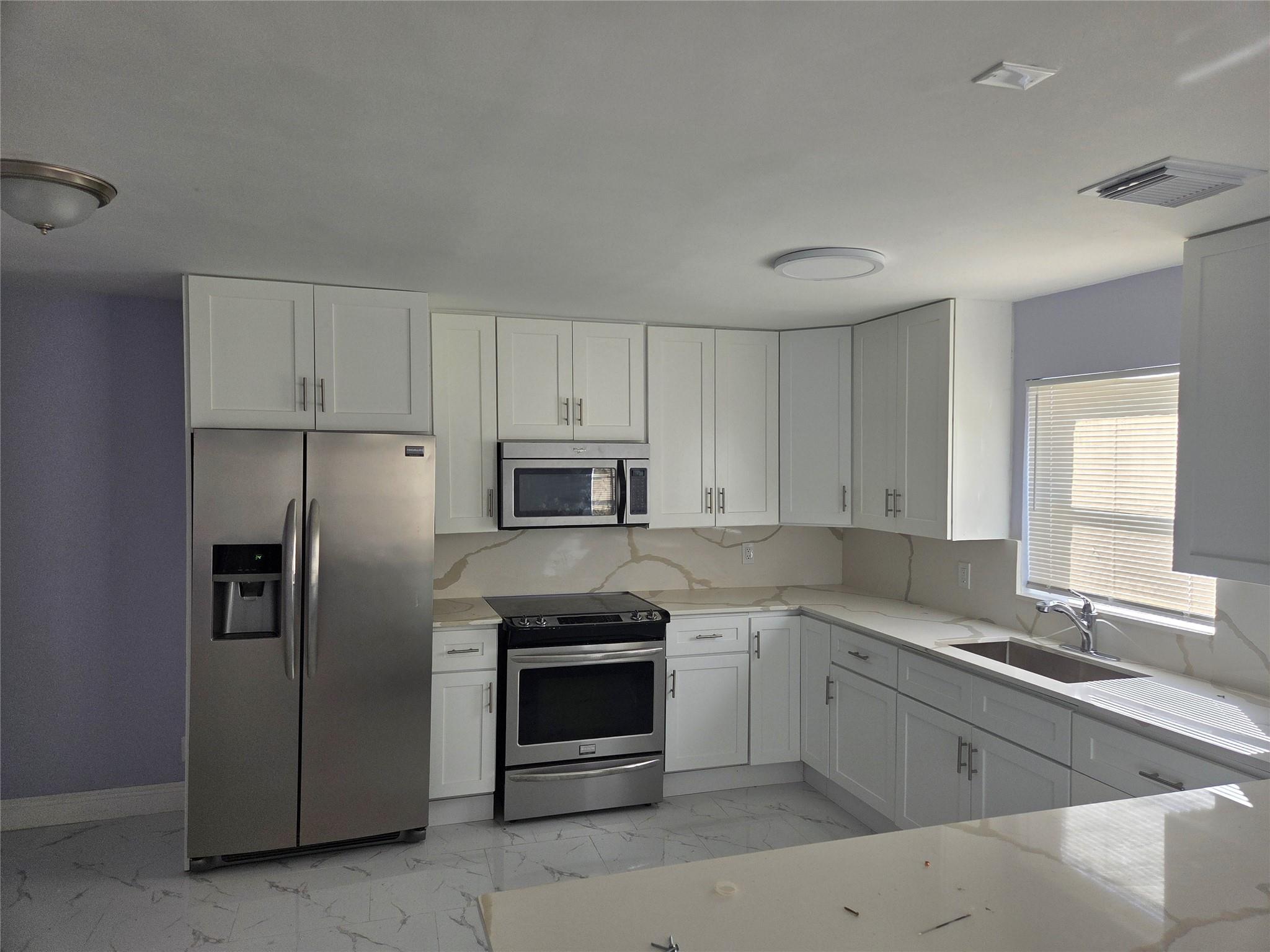 LAUDERDALE NORTH PARK - Residential