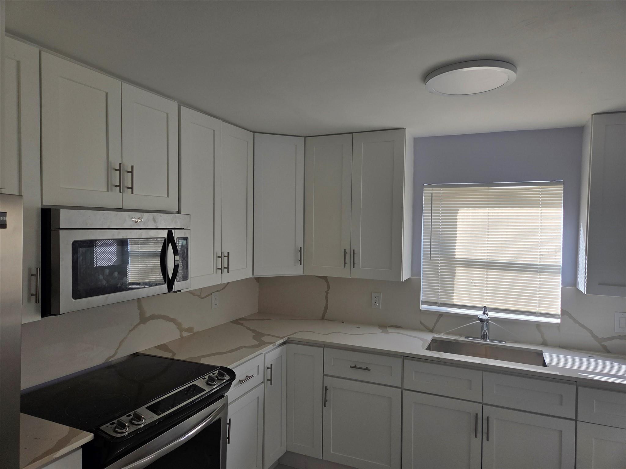 LAUDERDALE NORTH PARK - Residential