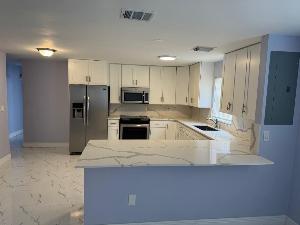 LAUDERDALE NORTH PARK - Residential