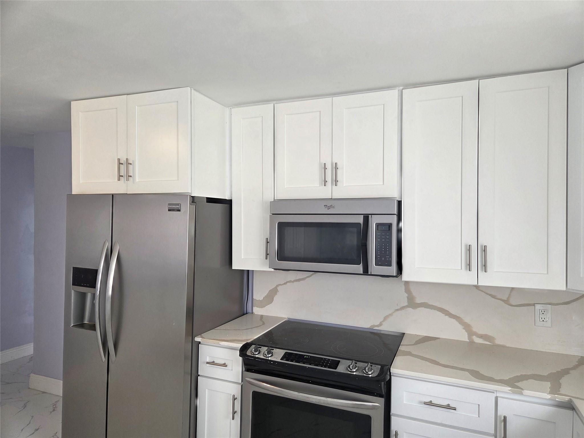 LAUDERDALE NORTH PARK - Residential