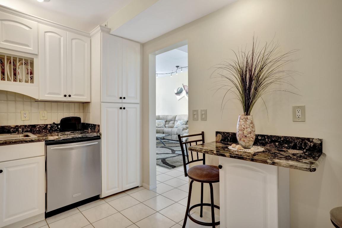 PATRICIAN CONDO - Residential Lease