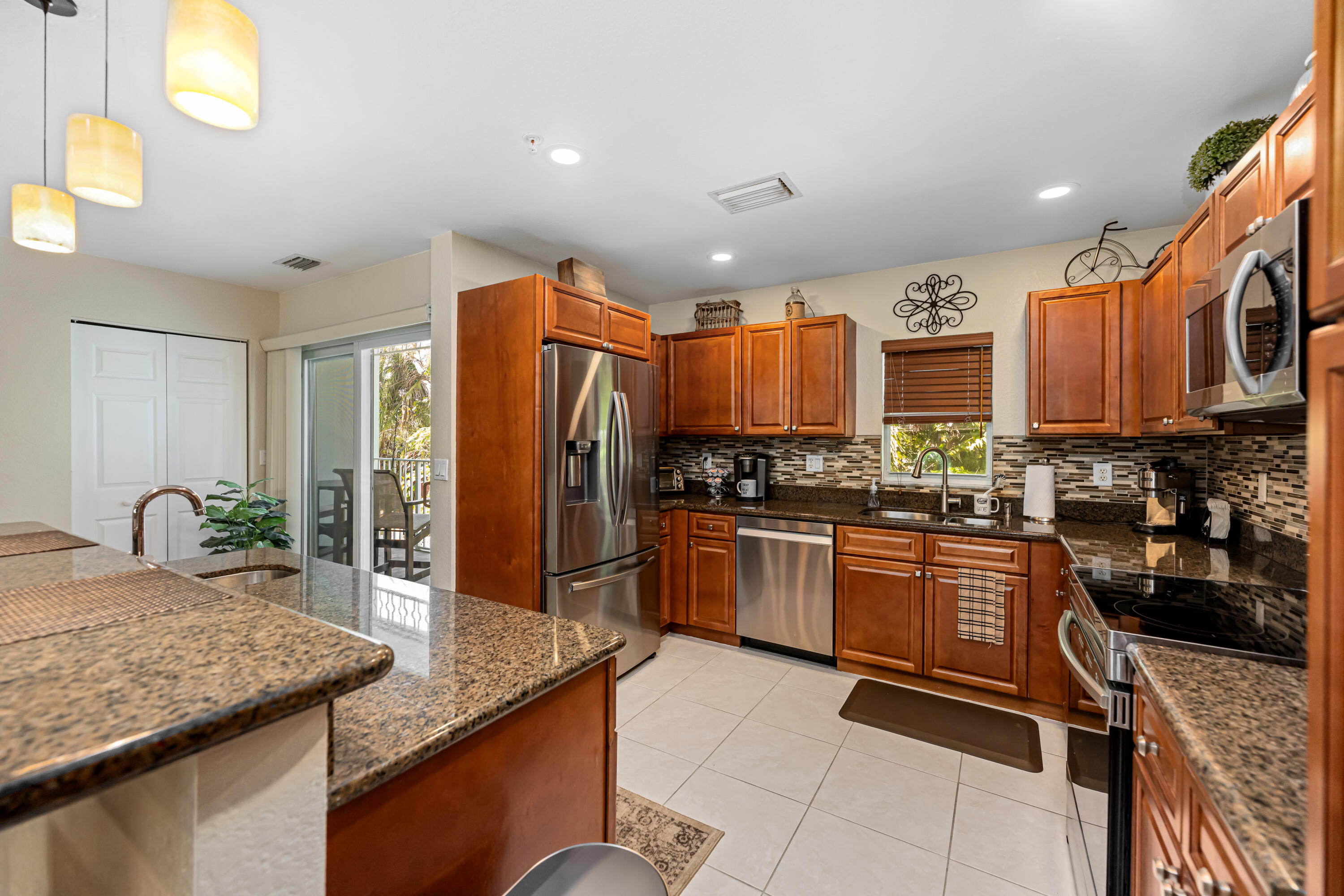 WAVERLY PLACE AMENDED PLAT - Residential