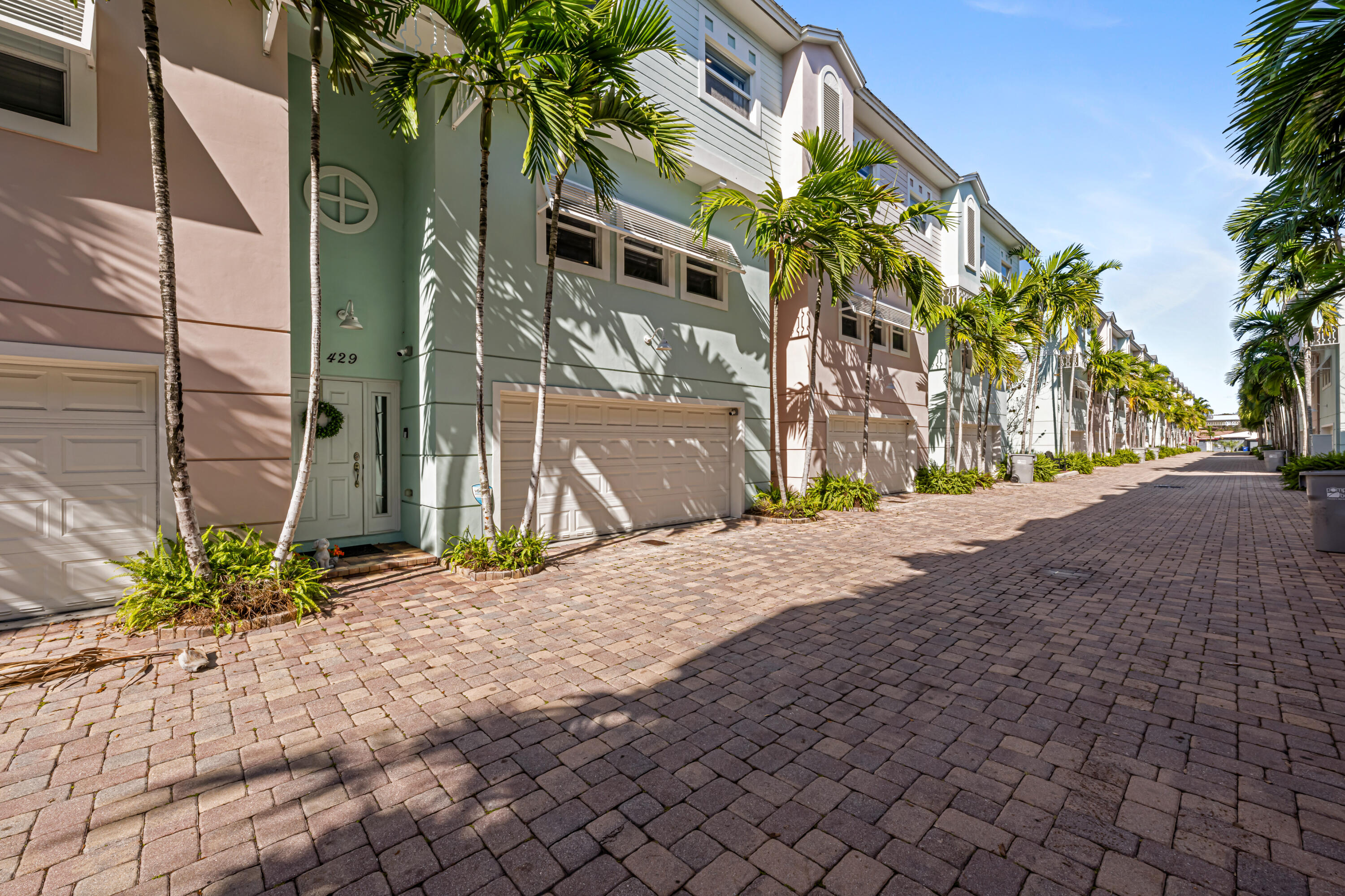 WAVERLY PLACE AMENDED PLAT - Residential