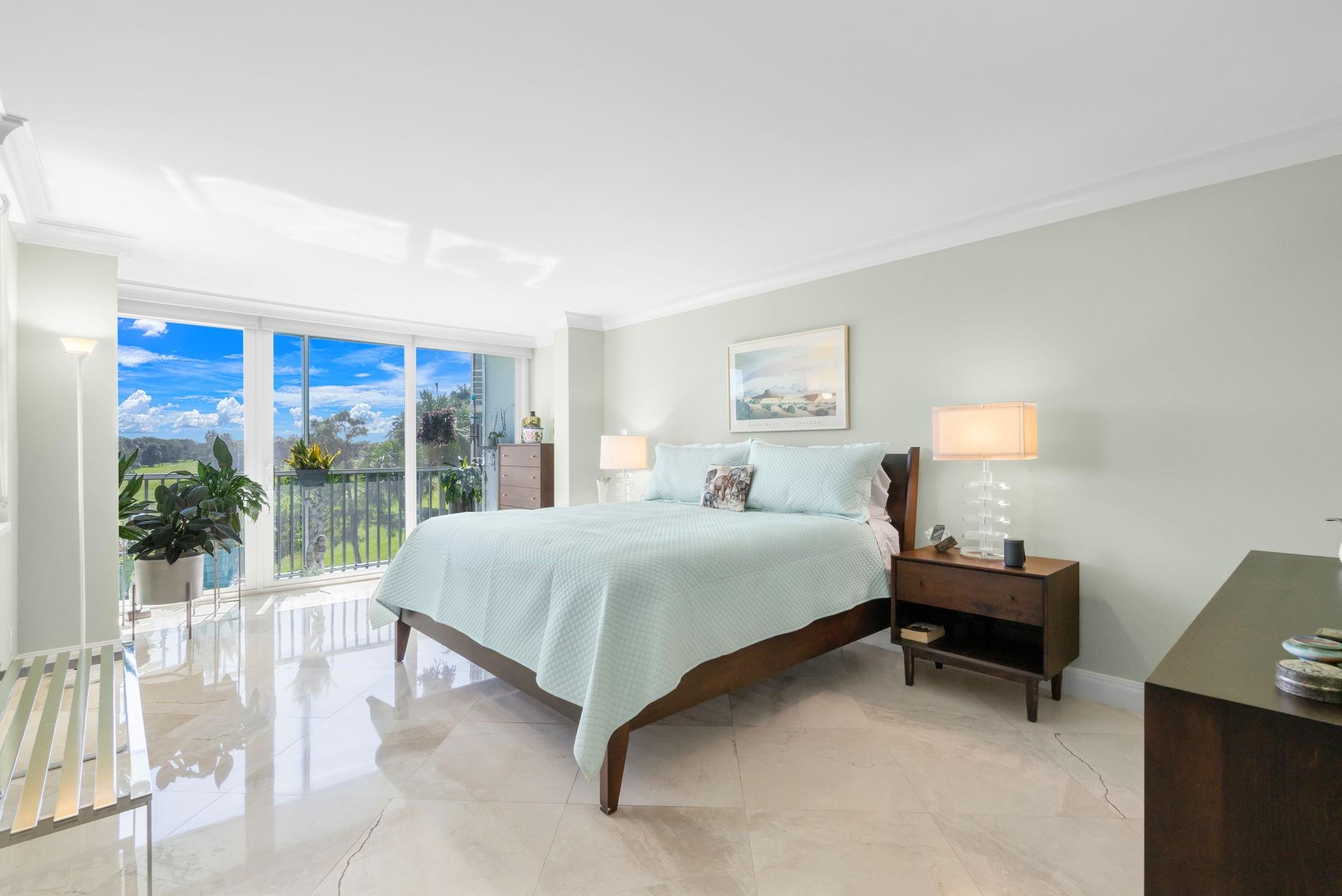 800 Cypress Grove Dr 306