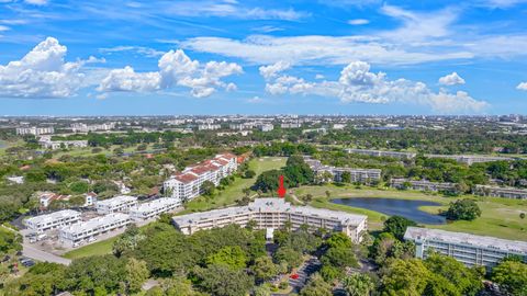 Photo of 800 Cypress Grove Dr #306, Pompano Beach, FL 33069 (MLS # F10534736)