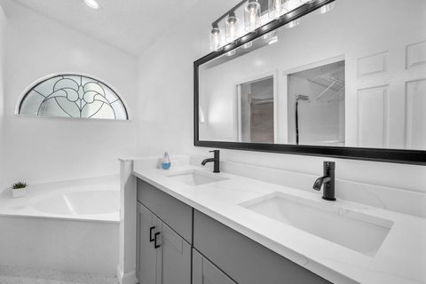 Tiny photo for 6080 Beaconwood Road, Lake Worth, FL 33467 (MLS # R11163597)