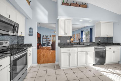 Tiny photo for 6080 Beaconwood Road, Lake Worth, FL 33467 (MLS # R11163597)