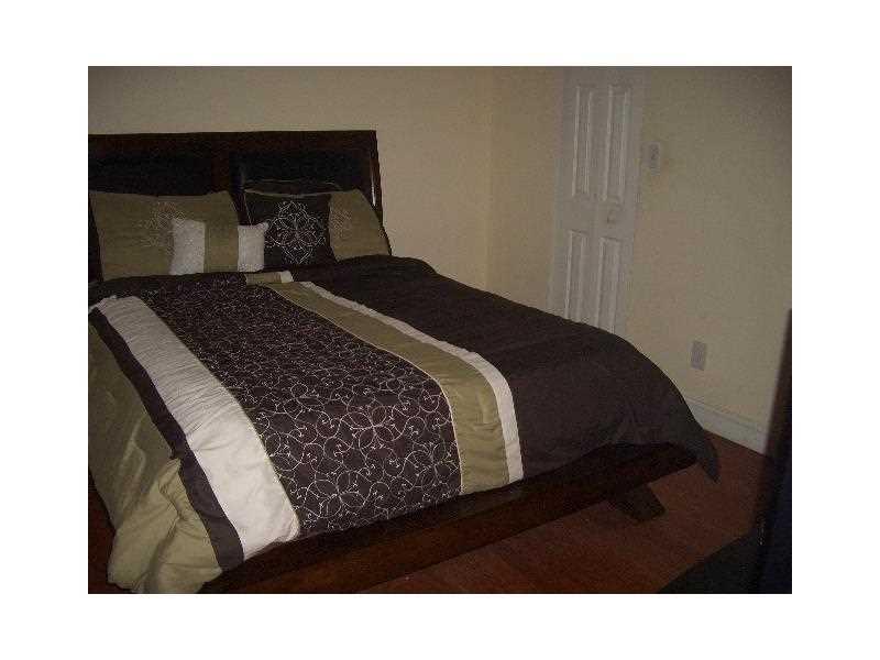 WATERS EDGE - Residential