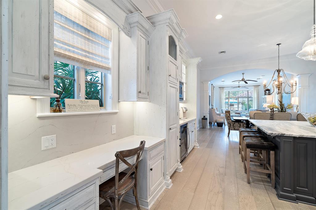 EAGLE TREE AT TRUMP NATIO - Residential