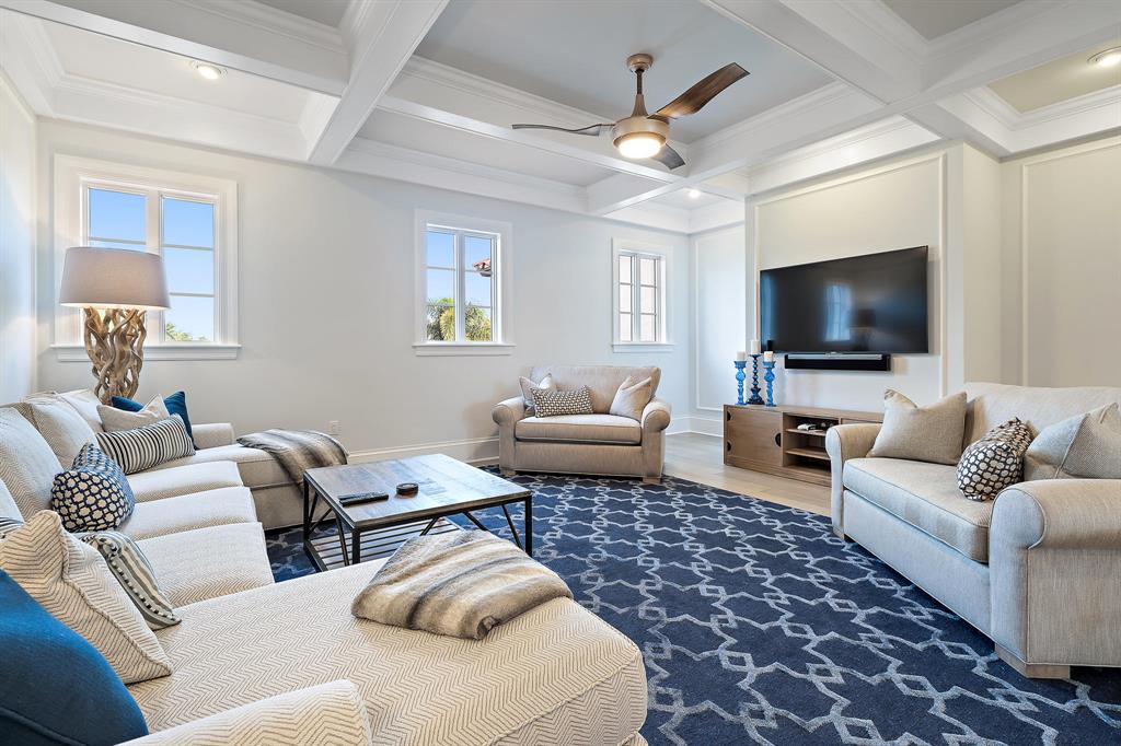 EAGLE TREE AT TRUMP NATIO - Residential