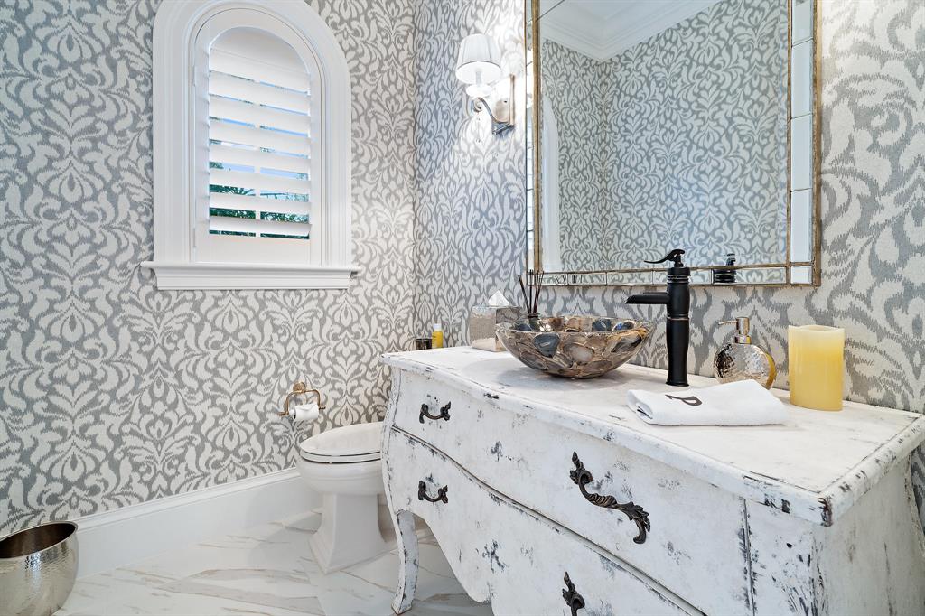 EAGLE TREE AT TRUMP NATIO - Residential