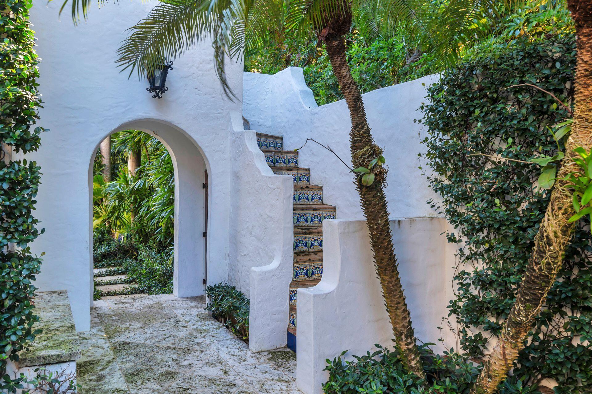 ROYAL PARK - Residential