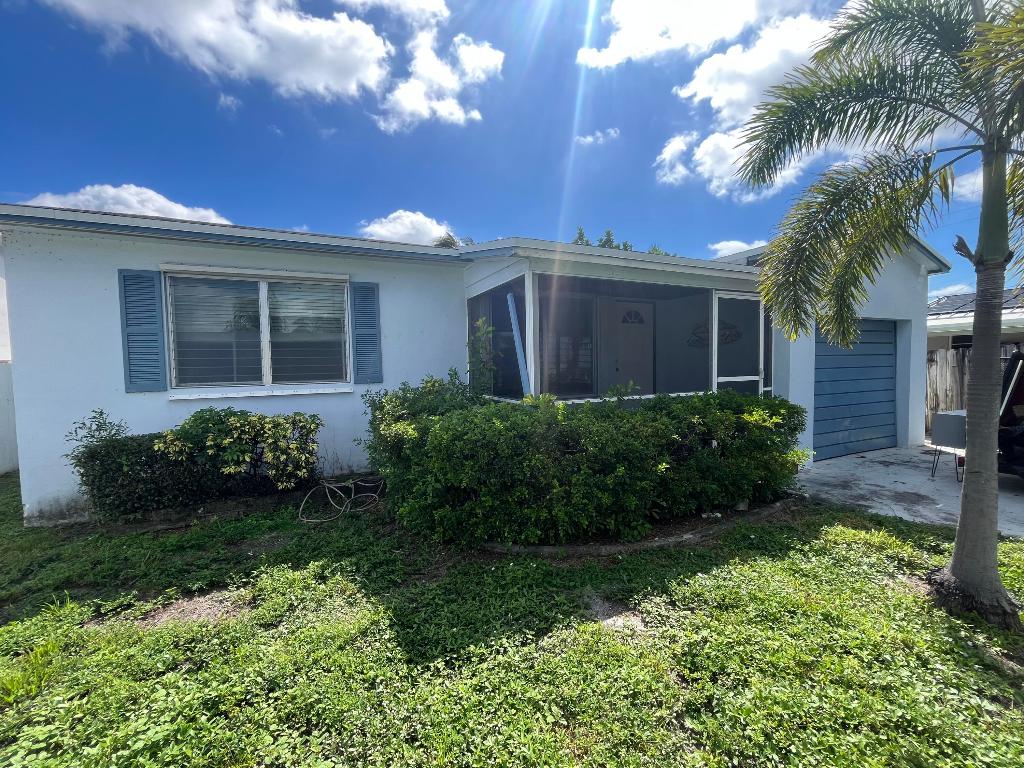 LANTANA PLAZA IN - Residential