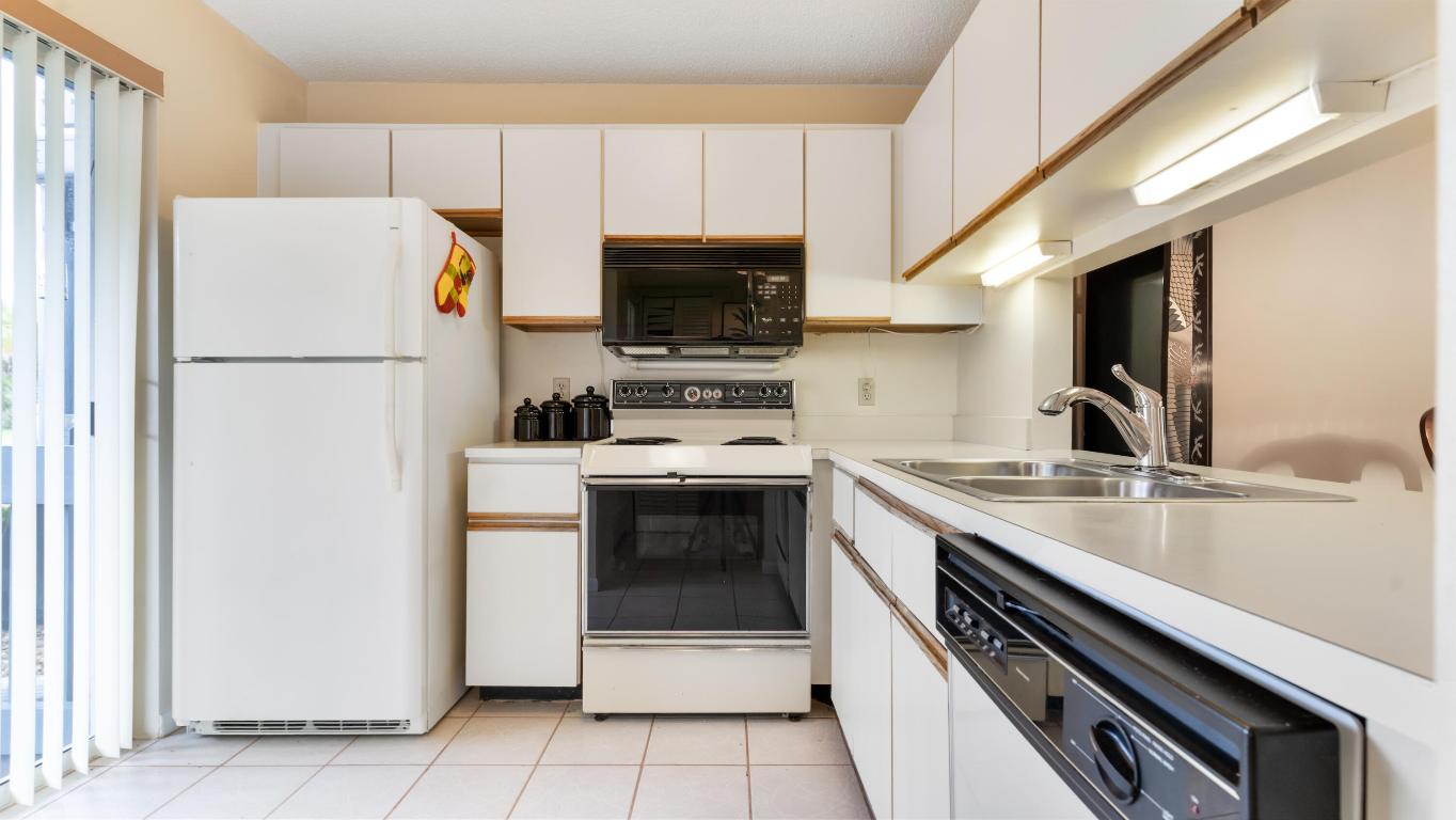 BEACON 21 CONDO - Residential