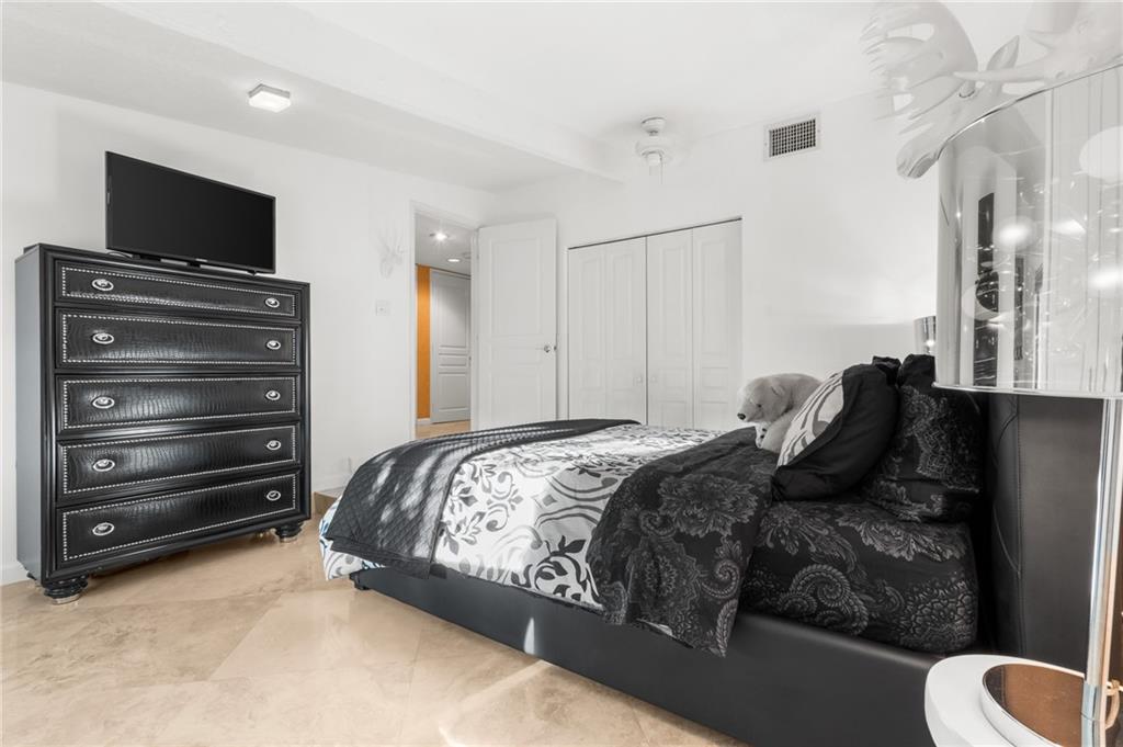 BEACHWAY HEIGHTS UNIT - Residential