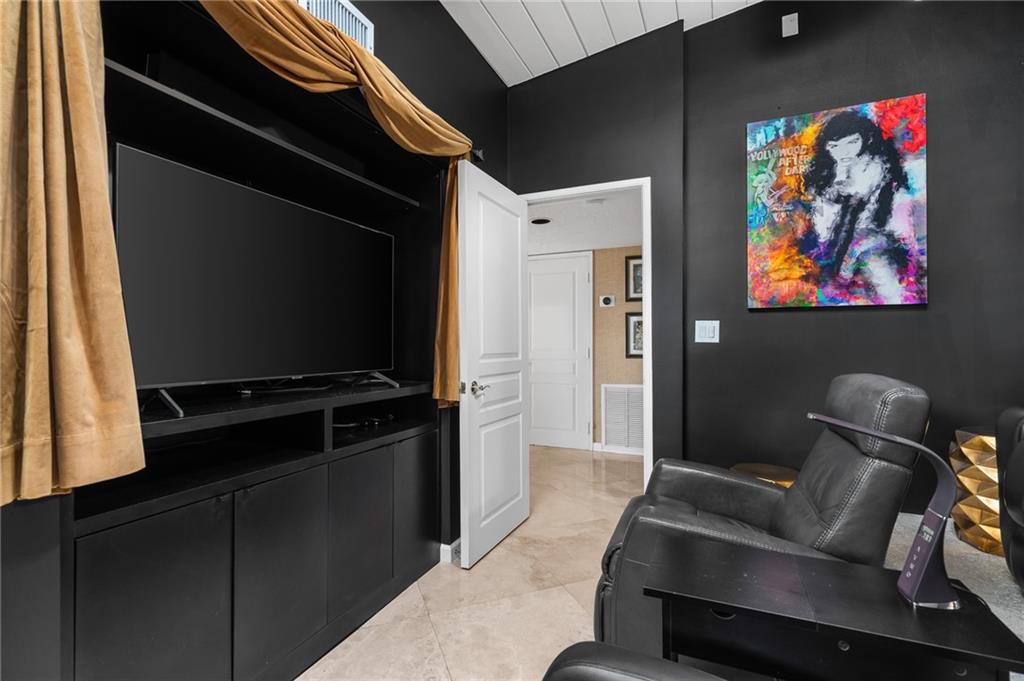 BEACHWAY HEIGHTS UNIT - Residential