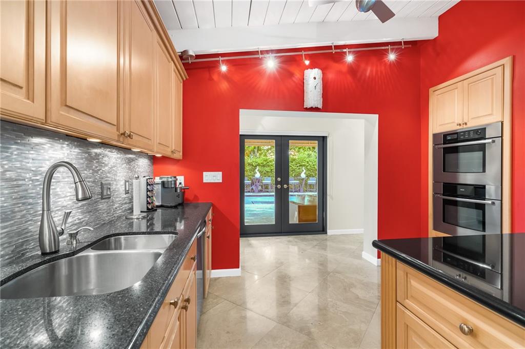 BEACHWAY HEIGHTS UNIT - Residential