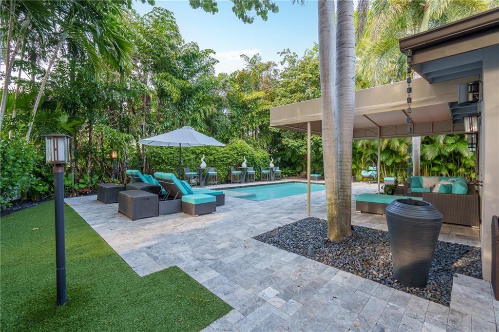 BEACHWAY HEIGHTS UNIT - Residential