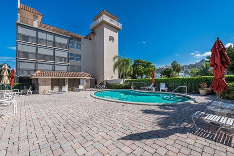 Tiny photo for 985 SE 19th Avenue #203, Deerfield Beach, FL 33441 (MLS # B26084475)
