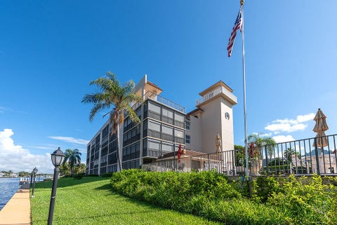 Tiny photo for 985 SE 19th Avenue #203, Deerfield Beach, FL 33441 (MLS # B26084475)