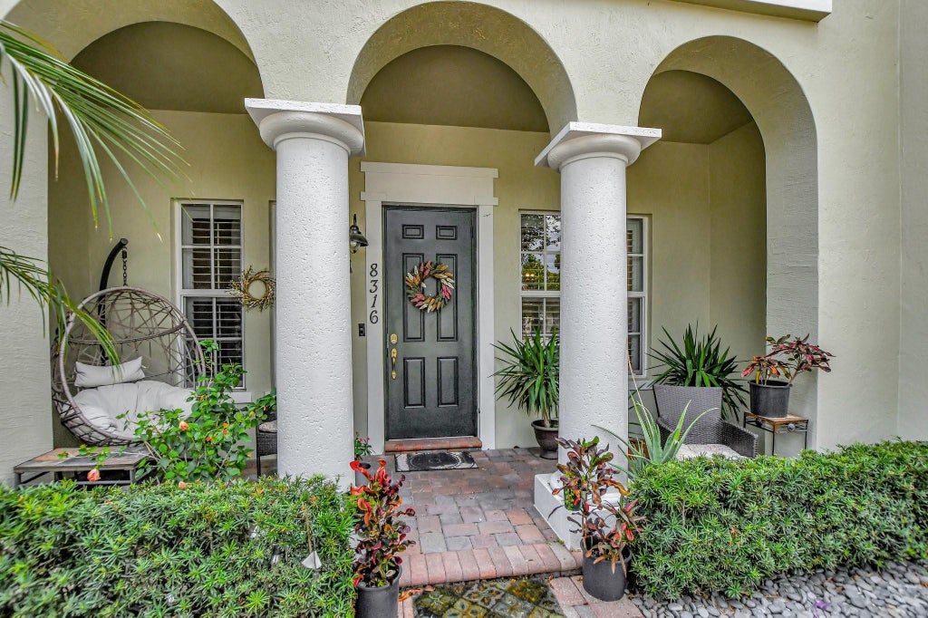 Photo of 8316 NW 9th Avenue, Boca Raton, FL 33487 (MLS # B26076999)