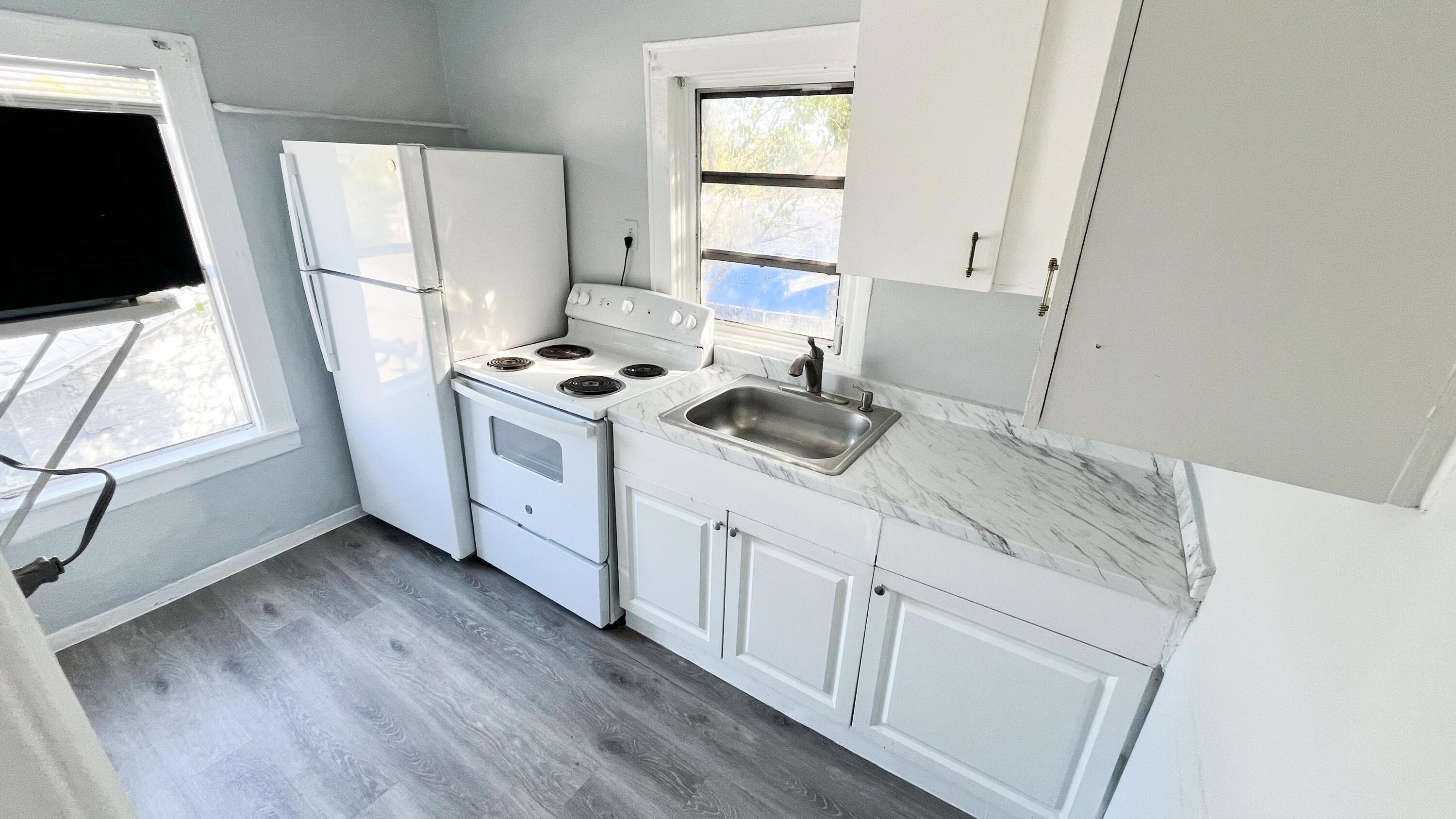 LAKEVIEW RIDGE - Residential Lease