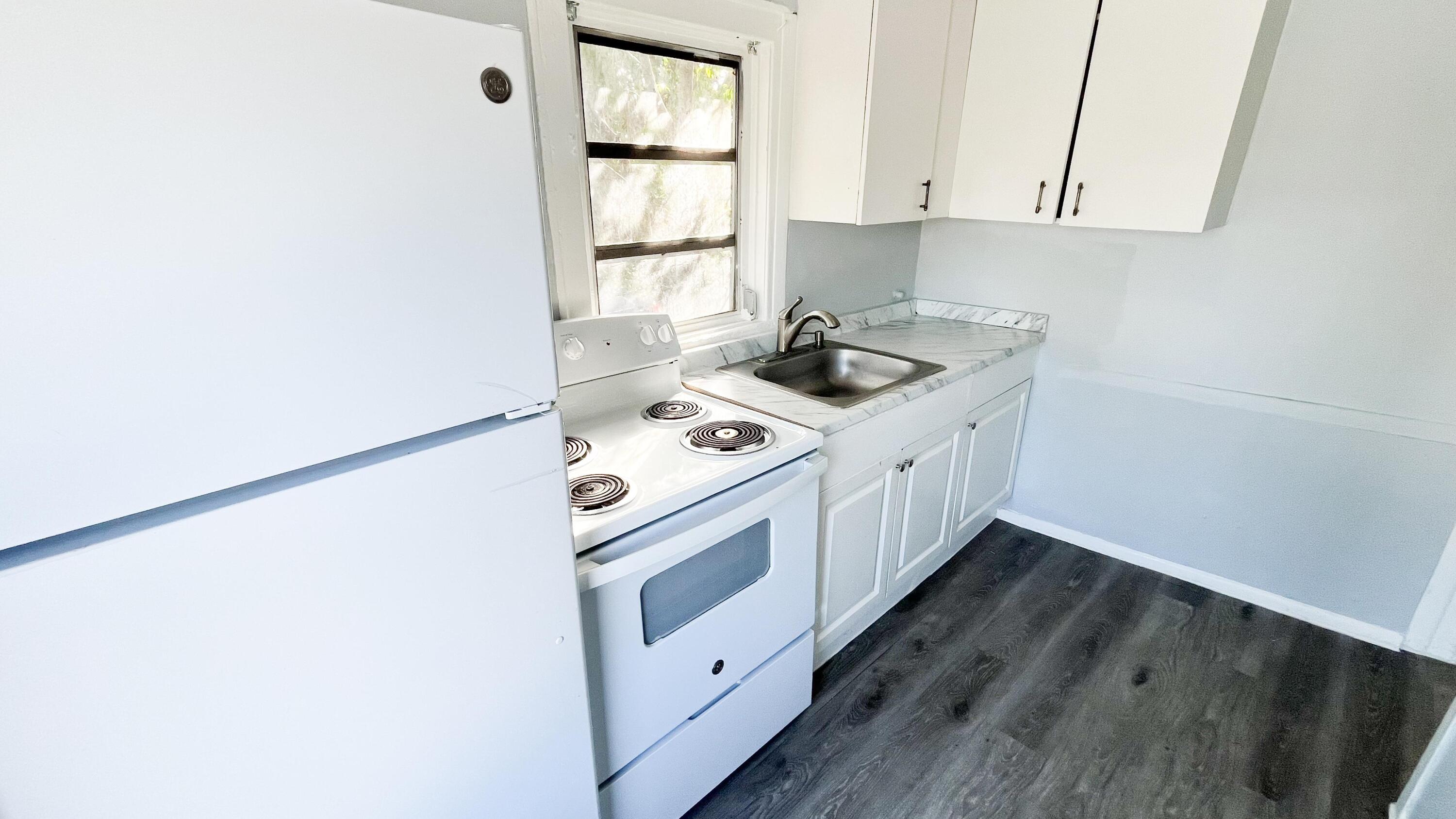 LAKEVIEW RIDGE - Residential Lease