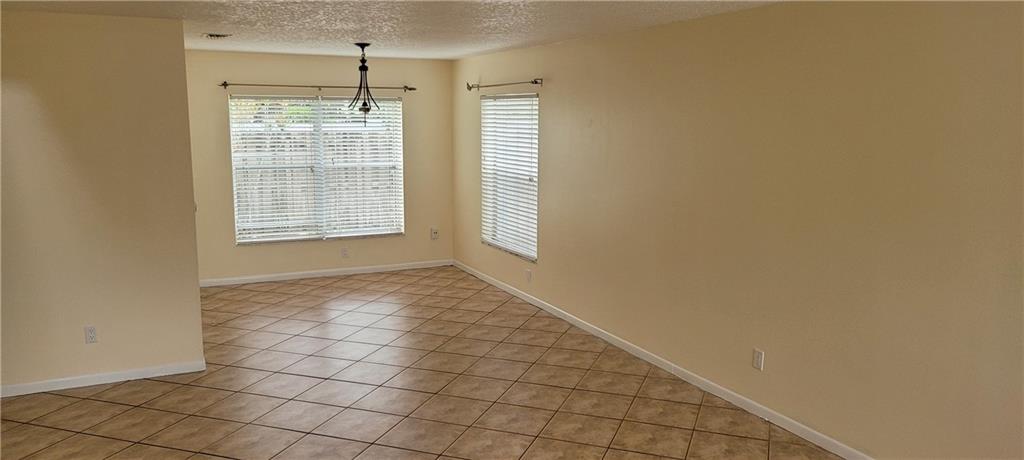 Hawkes Bluff 134-24 B - Residential Lease