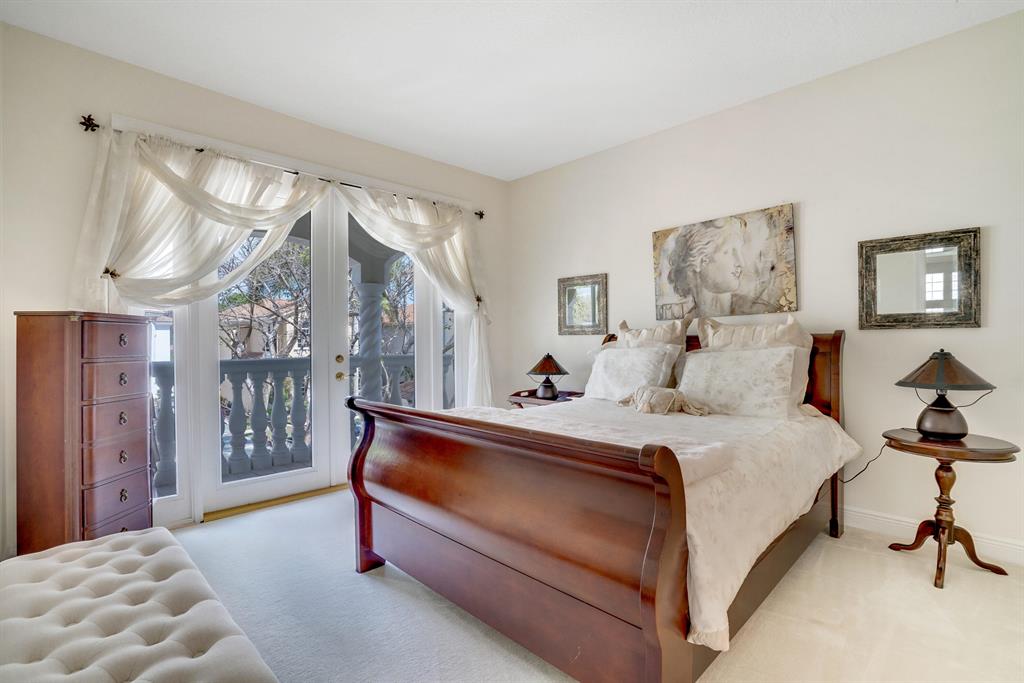 Mizner Country Club - Residential