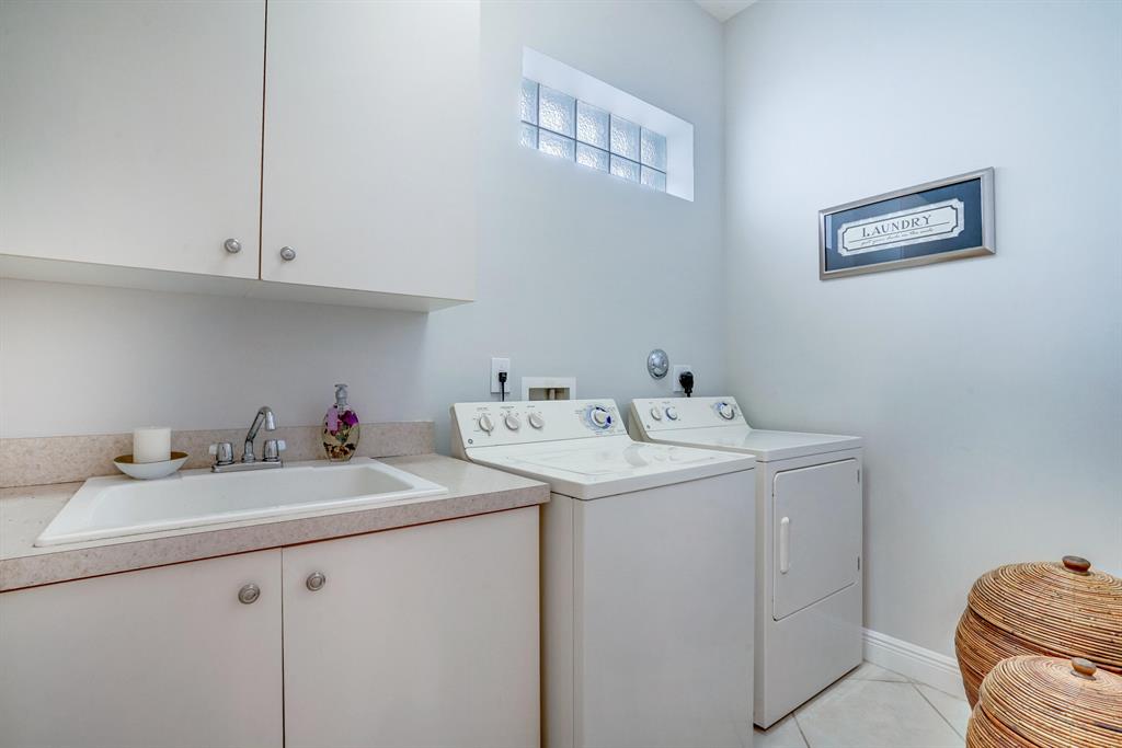 Mizner Country Club - Residential