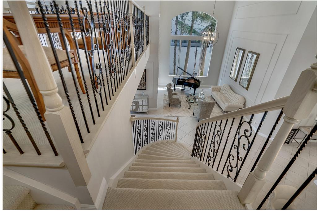 Mizner Country Club - Residential