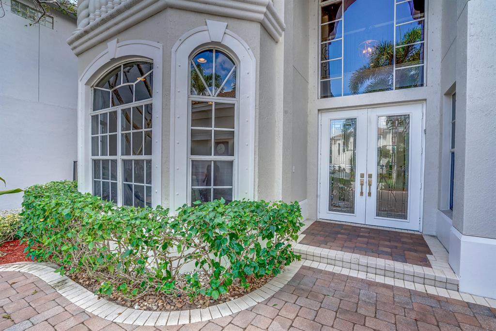 Mizner Country Club - Residential