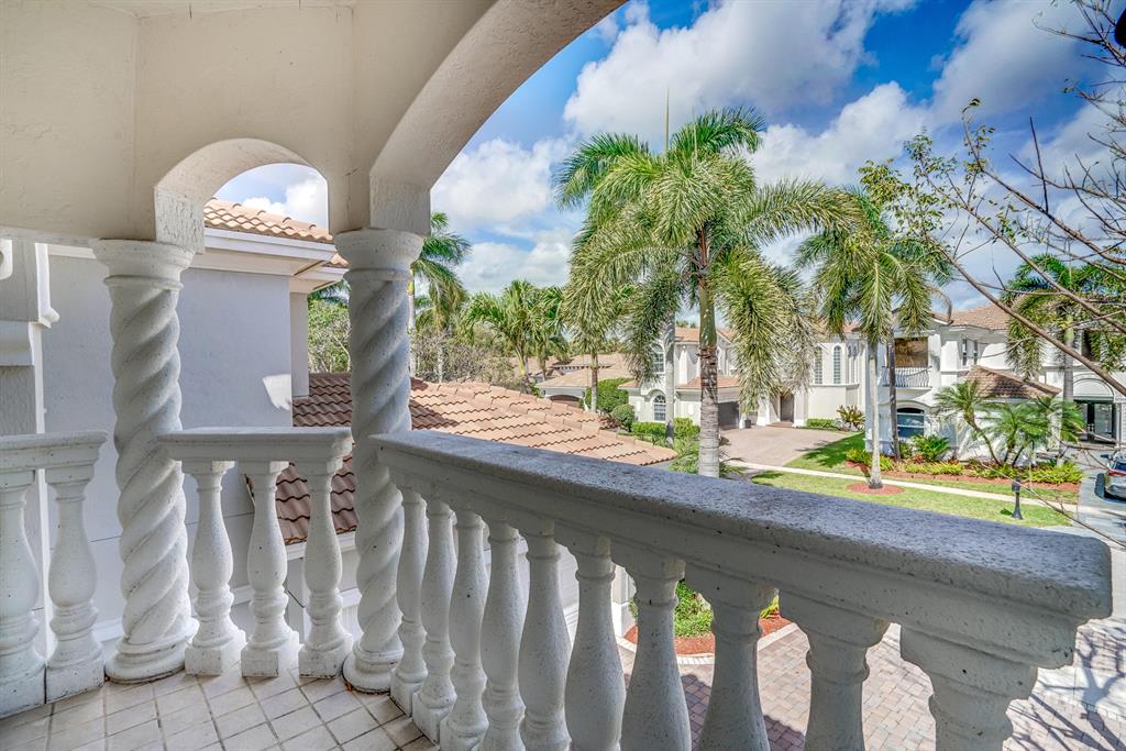Mizner Country Club - Residential