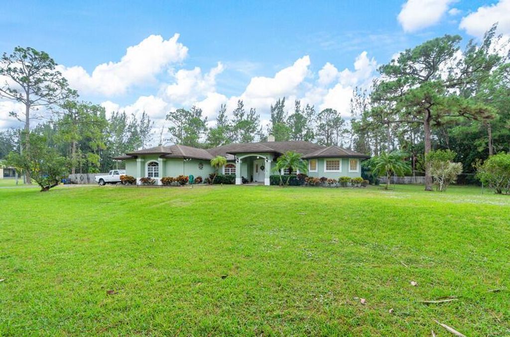 Photo of 12144 61st Street N, West Palm Beach, FL 33412 (MLS # R10937354)