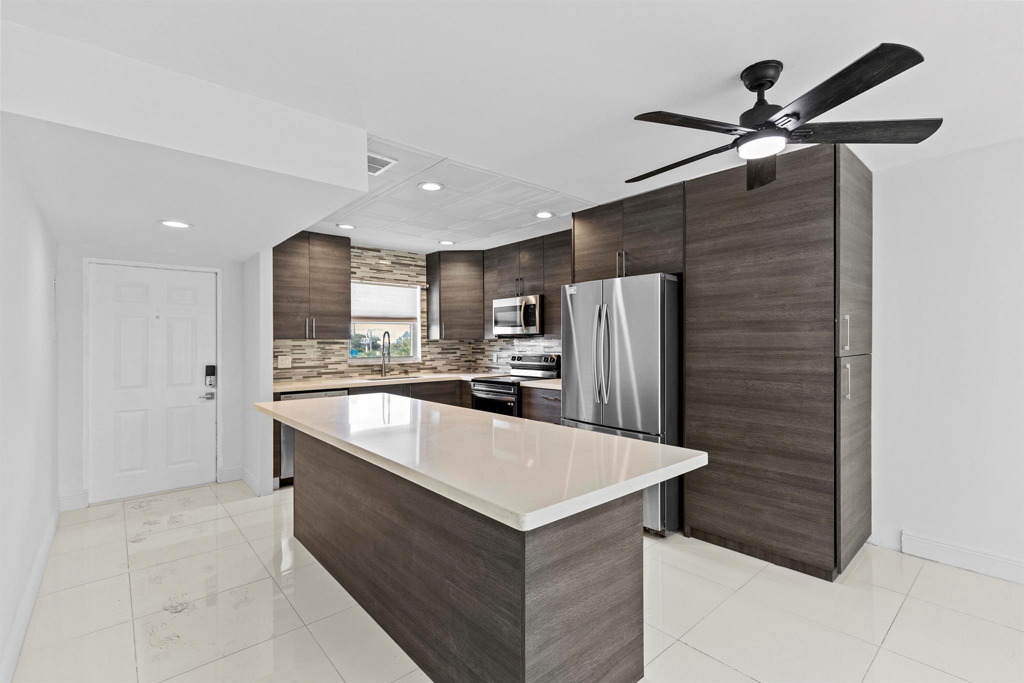 809 W Oakland Park Boulevard K12