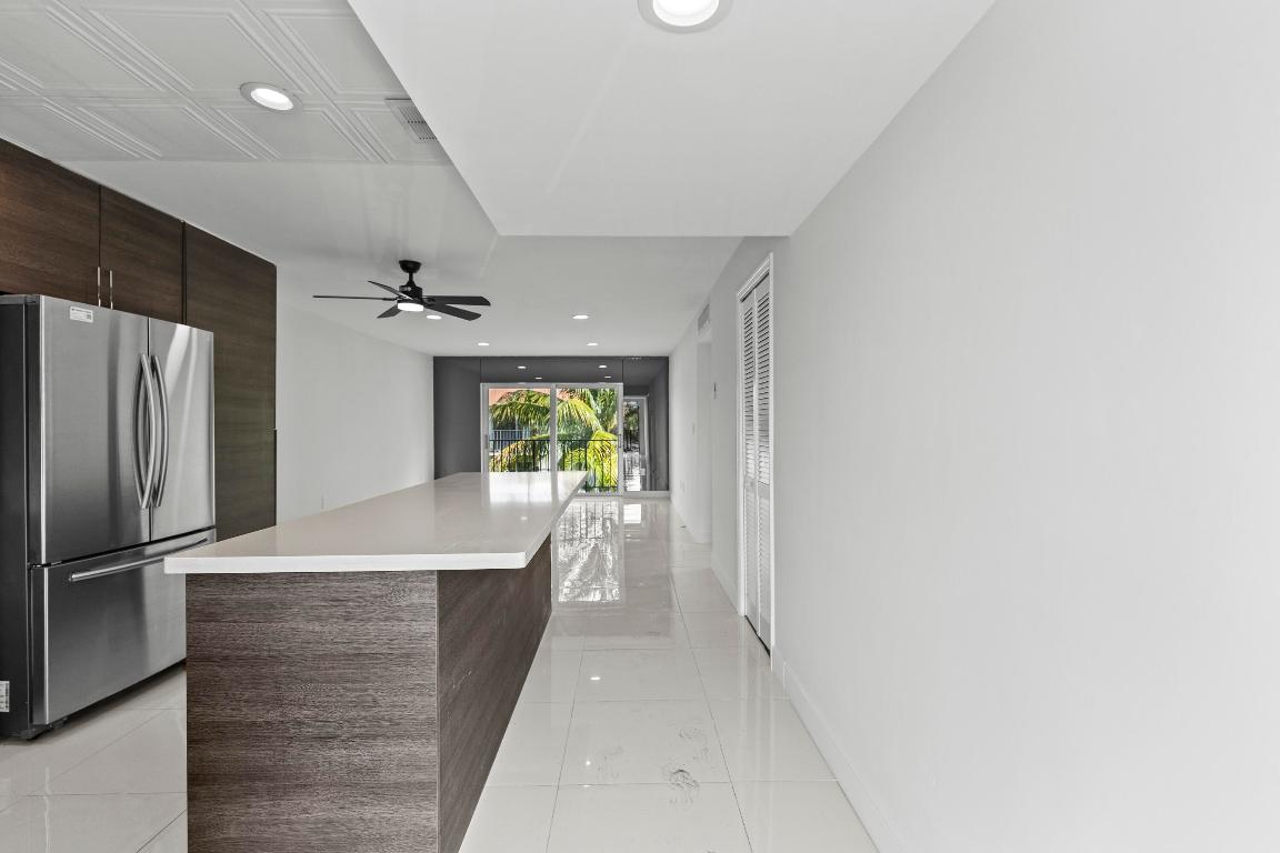 RACQUET CLUB - Residential