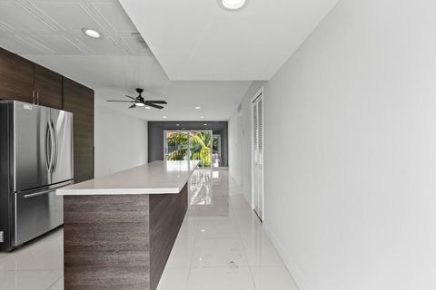 Tiny photo for 809 W Oakland Park Boulevard #K12, Oakland Park, FL 33311 (MLS # R11139539)