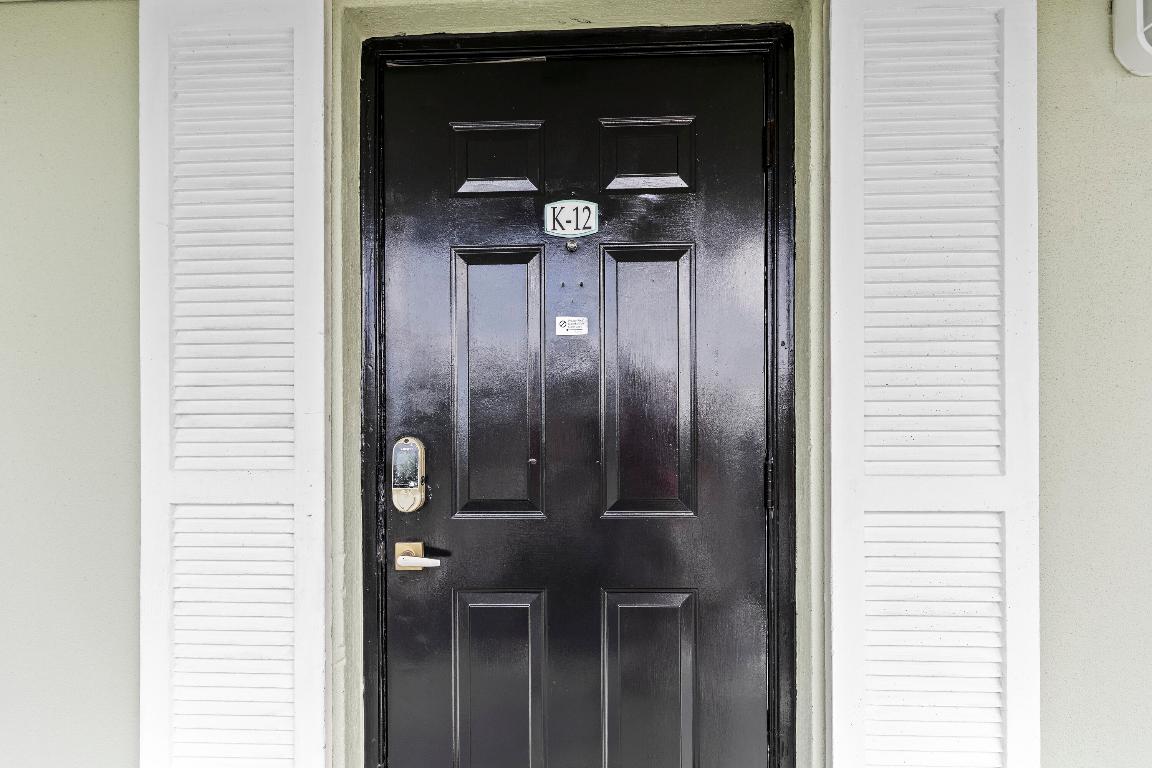 RACQUET CLUB - Residential