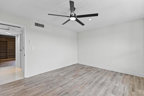 Tiny photo for 809 W Oakland Park Boulevard #K12, Oakland Park, FL 33311 (MLS # R11139539)