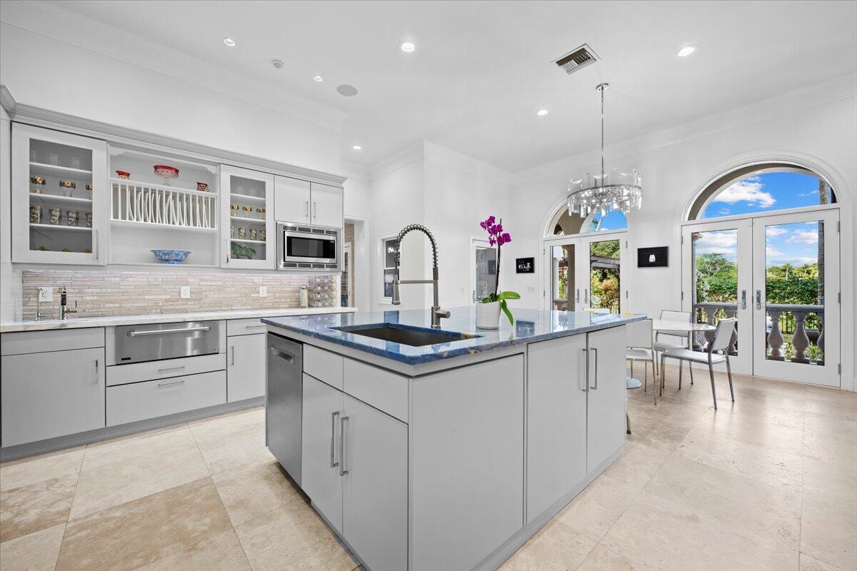 KENSINGTON - Residential