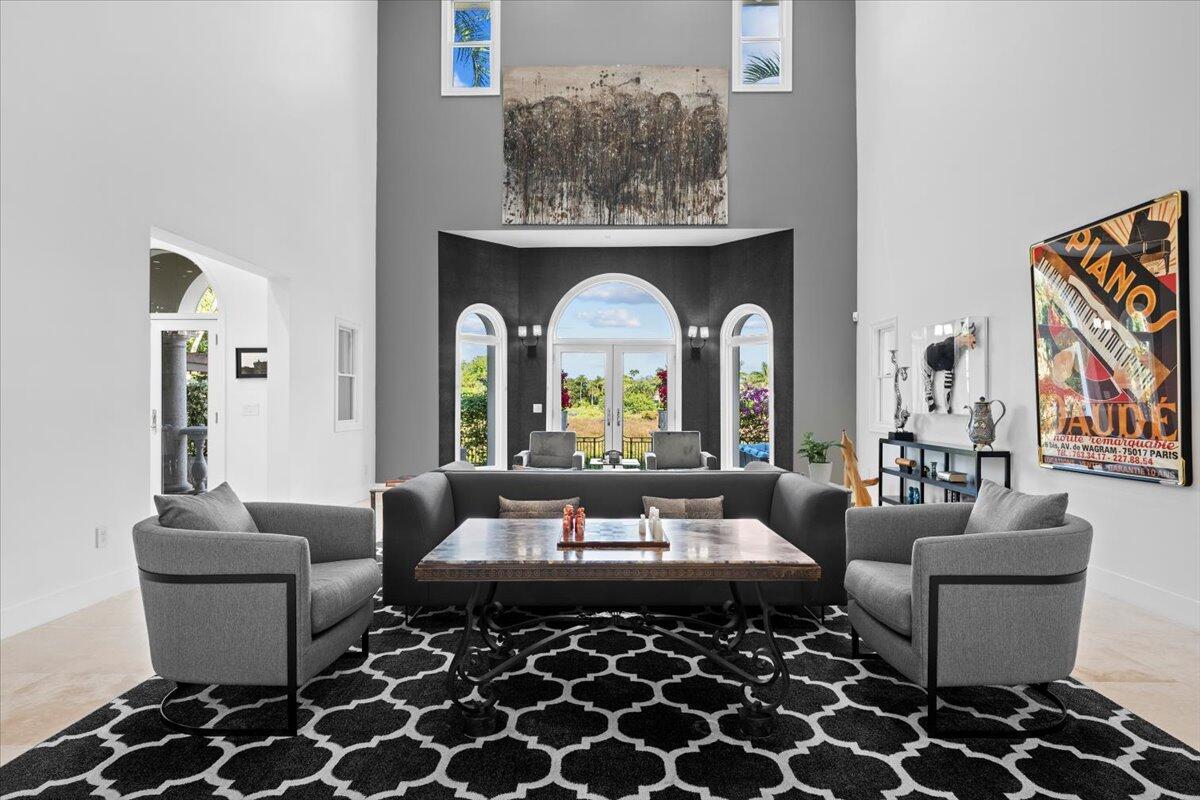 KENSINGTON - Residential