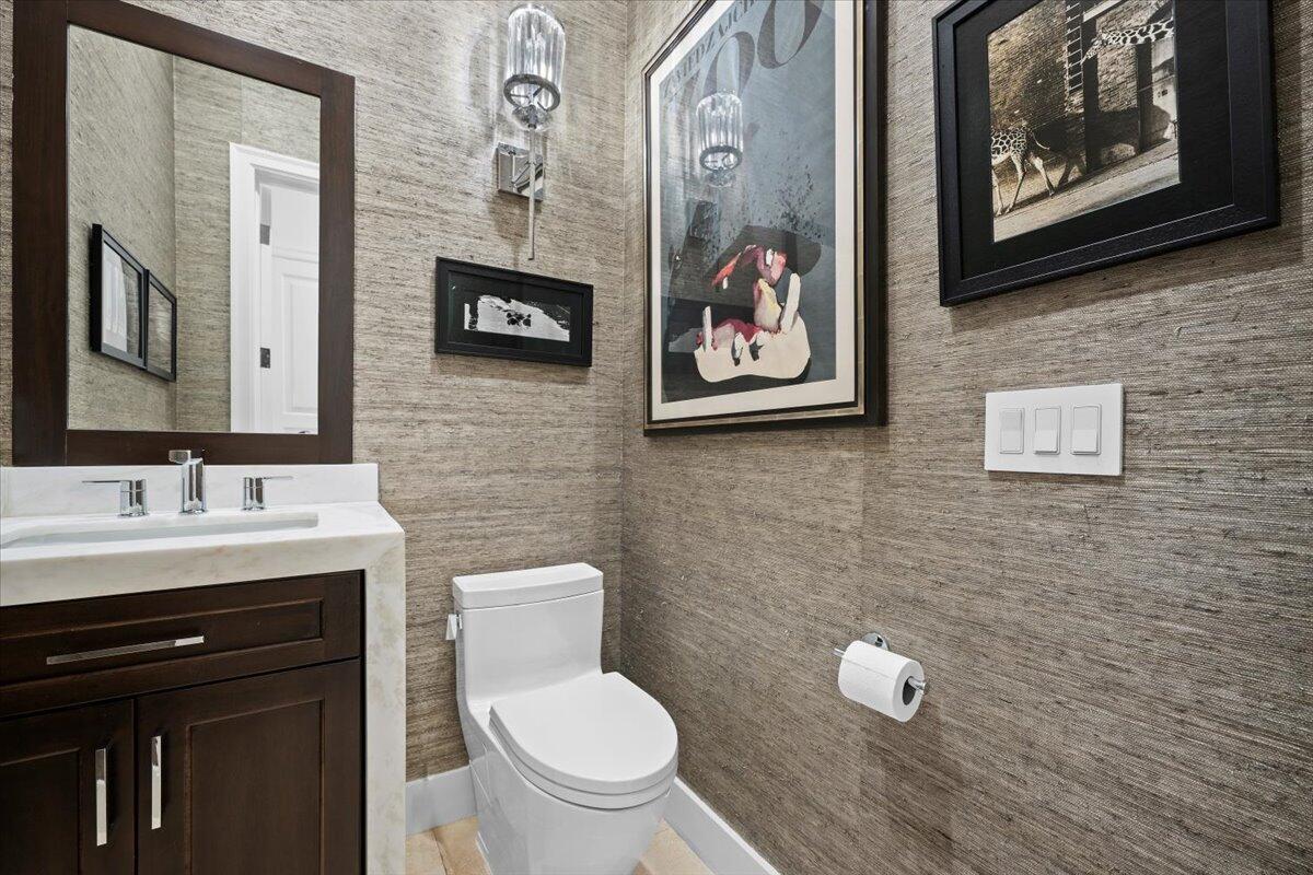 KENSINGTON - Residential