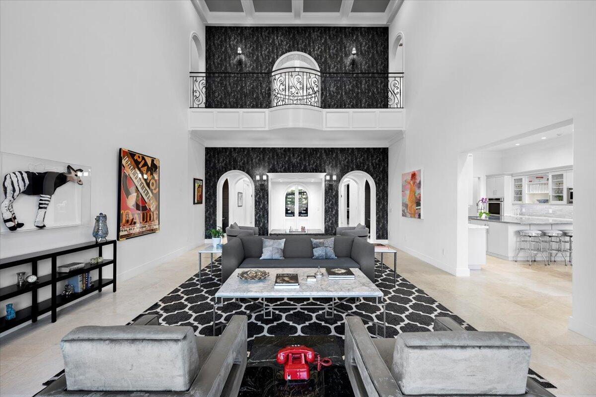 KENSINGTON - Residential