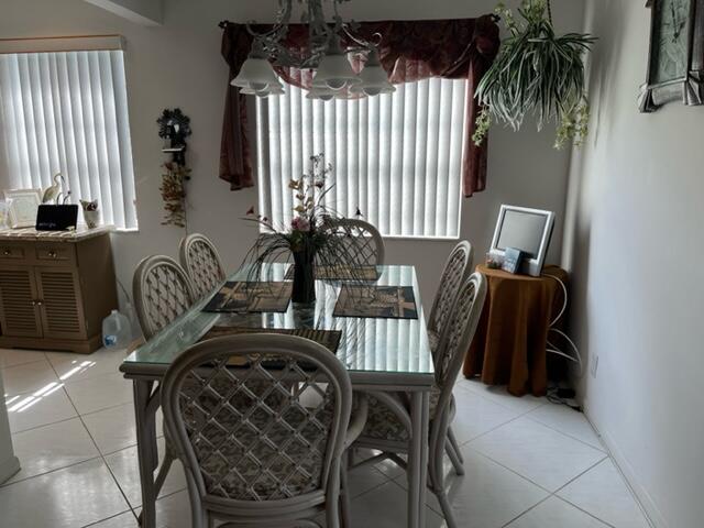 KINGS POINT FLANDERS CONDOS - Residential