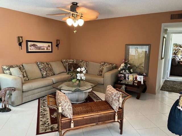 KINGS POINT FLANDERS CONDOS - Residential